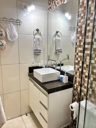 Imagem Casa à venda no Condomínio Moradas Uberaba, no bairro Recreio dos Bandeirantes em Uberaba