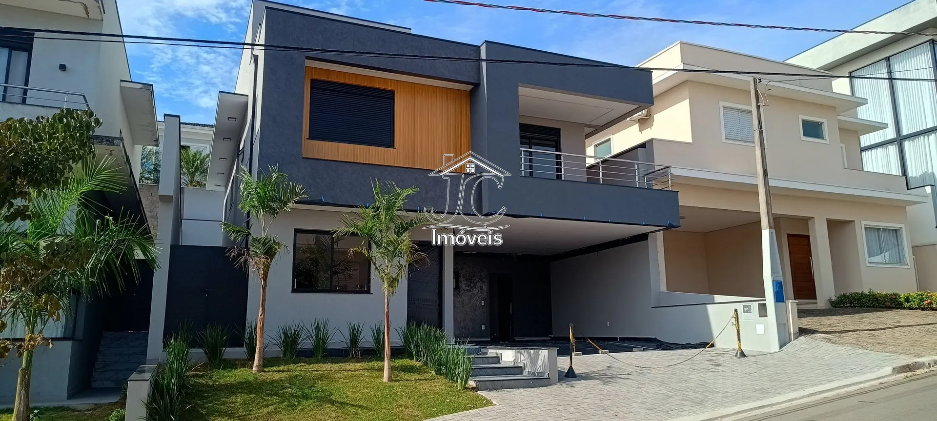 Imagem Casa com 3 suítes no Condomínio Portal do Jequitiba-Valinhos