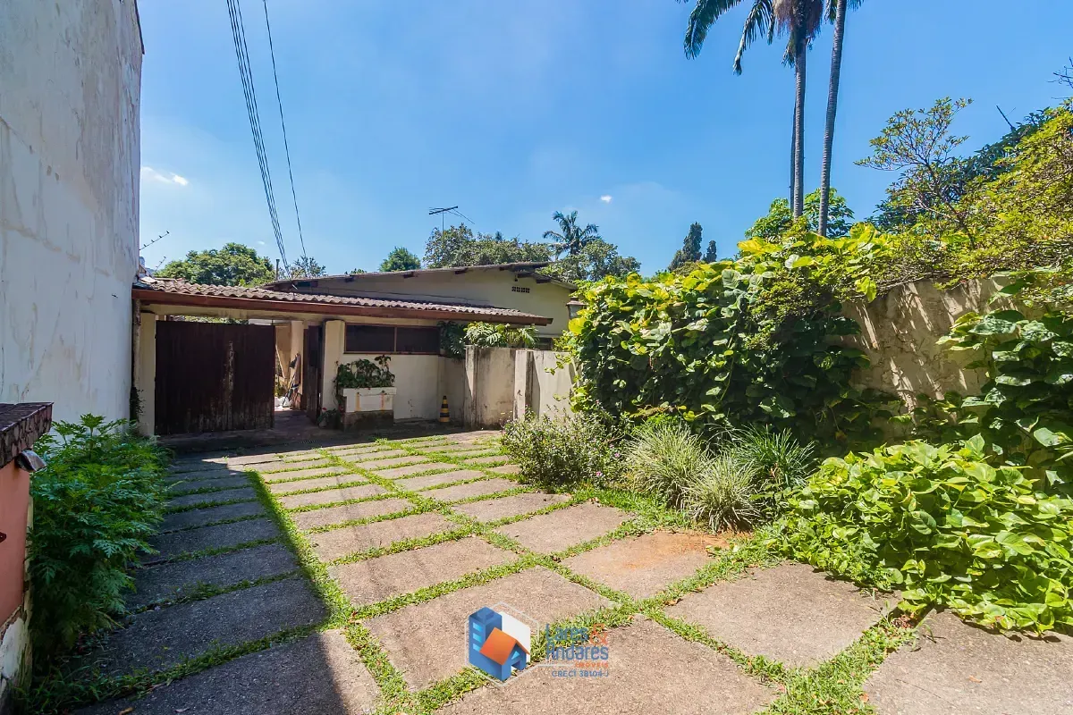 Imagem Casa para venda em Santo Amaro com 4 quartos, sendo 1 suíte, 969m²