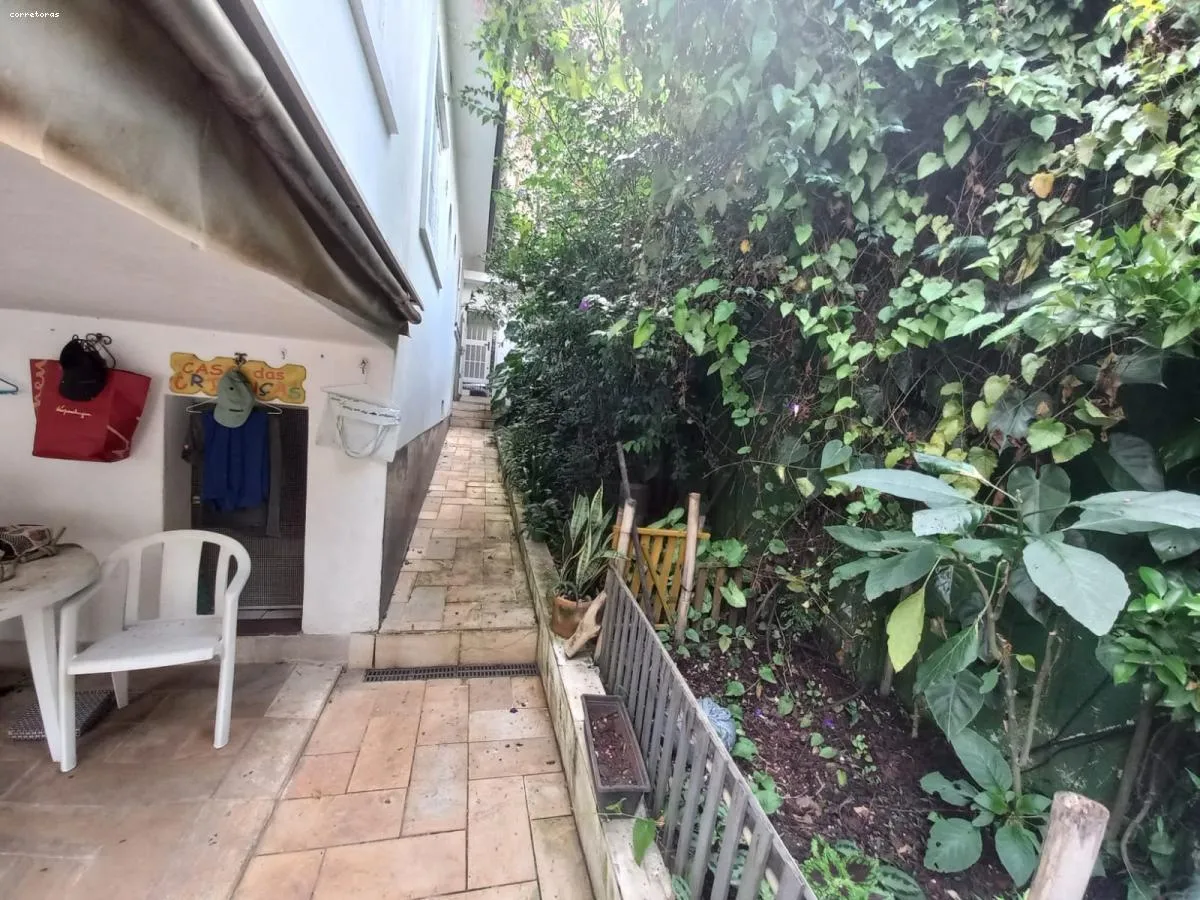 Imagem Casa para Venda em São Paulo, Vila Mariana, 3 dormitórios, 2 suítes, 1 banheiro, 4 vagas