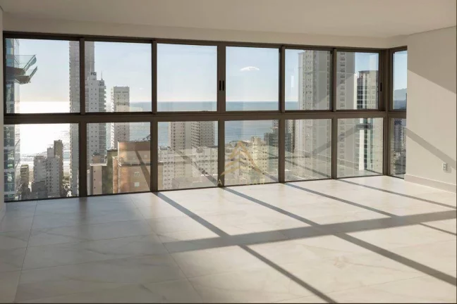 Imagem Apartamento com 4 dormitórios à venda, 167 m² por R$ 3.965.500,00 - Centro - Balneário Camboriú/SC