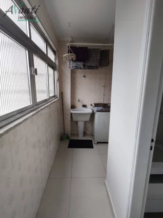Imagem Apartamento no Gonzaga em Santos , 2 quartos, 1 vaga !
