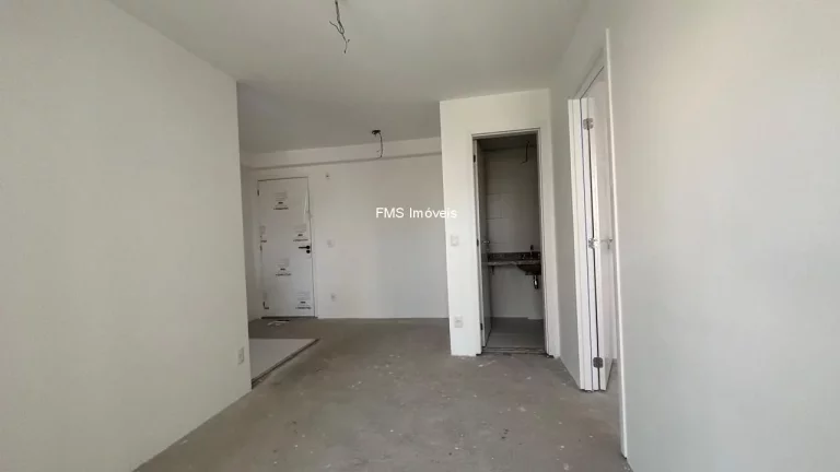 Imagem Oportunidade imperdível: Apartamento à venda em São Paulo-SP, Barra Funda. 1 quarto, 1 sala, 1 banheiro, 1 vaga. 45m² de área.