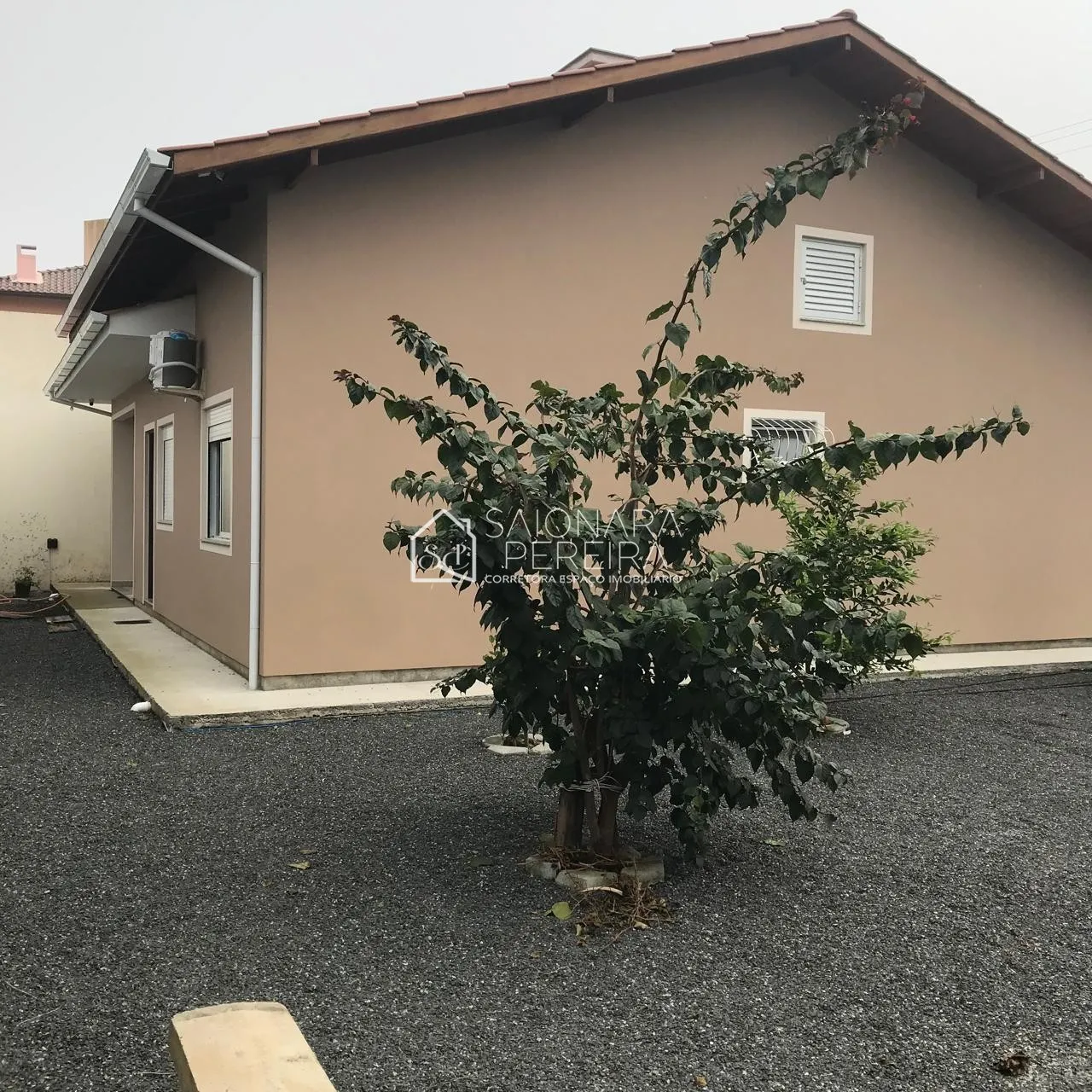 Imagem Aqui uma casa para chamar de sua em Florianópolis.