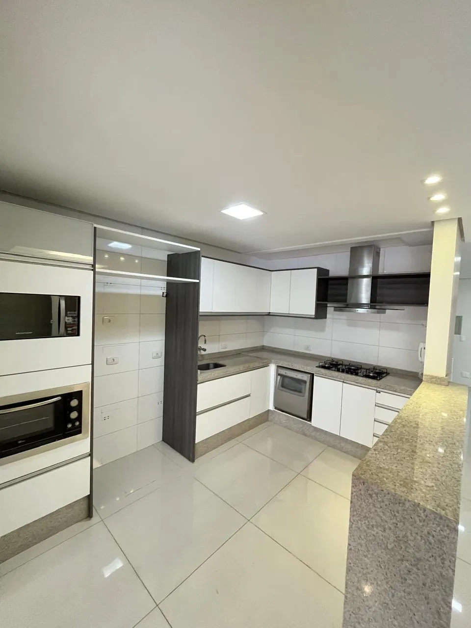Imagem Sobrado 262m Umuarama-PR 287