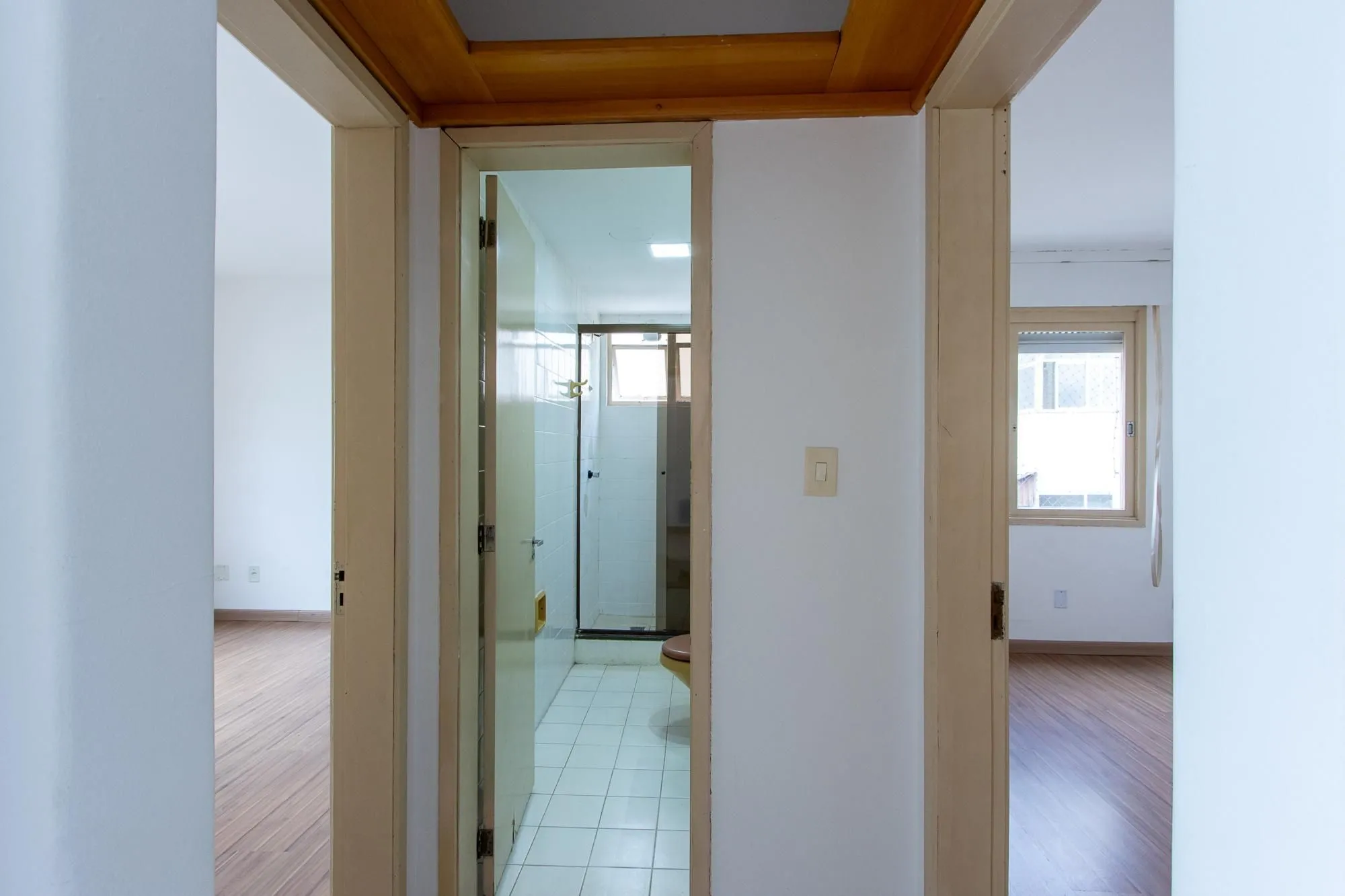 Imagem Apartamento 2 quartos, com 1 vaga escriturada - Bairro Tristeza