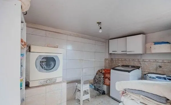 Imagem Casa em condomínio no bairro Santo Antômnio de 4 dormitórios e 2 vagas