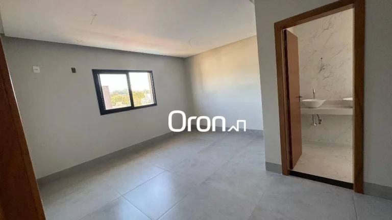 Imagem Sobrado à venda, 193 m² por R$ 1.650.000,00 - Jardins Porto - Senador Canedo/GO
