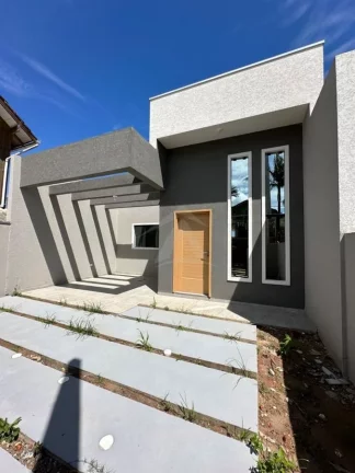 Imagem CASA COM PISCINA, 3 QUARTOS SENDO 1 SUÍTE, PONTAL