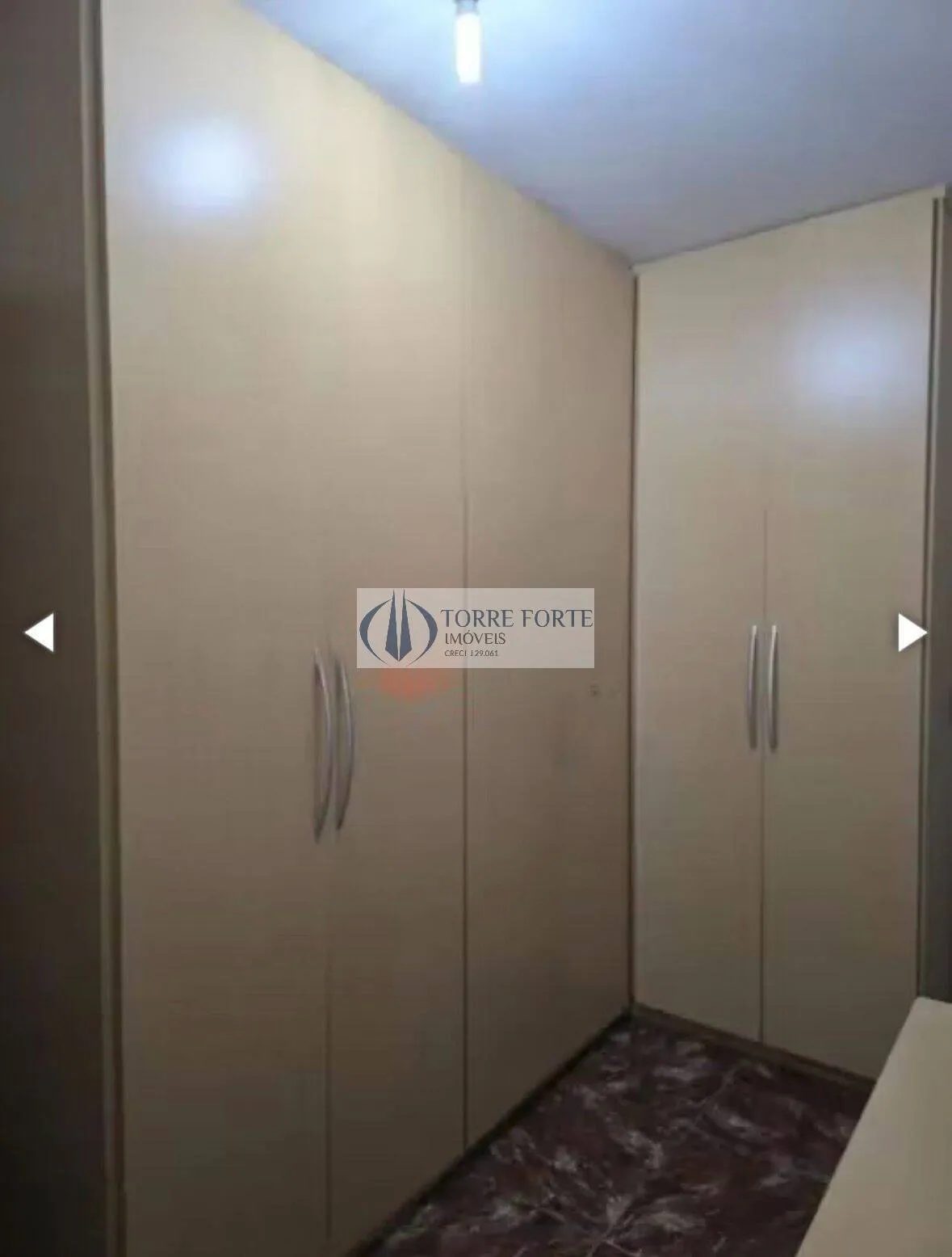 Imagem Lindo Sobrado com 4 dormitorios 1 suite 3 vagas,Piscina na Cidade Patriarca
