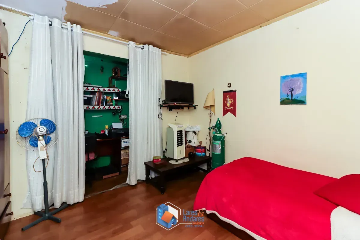 Imagem Casa para venda em Vila Mangalot com 2 quartos, sendo 1 suíte, 250m²