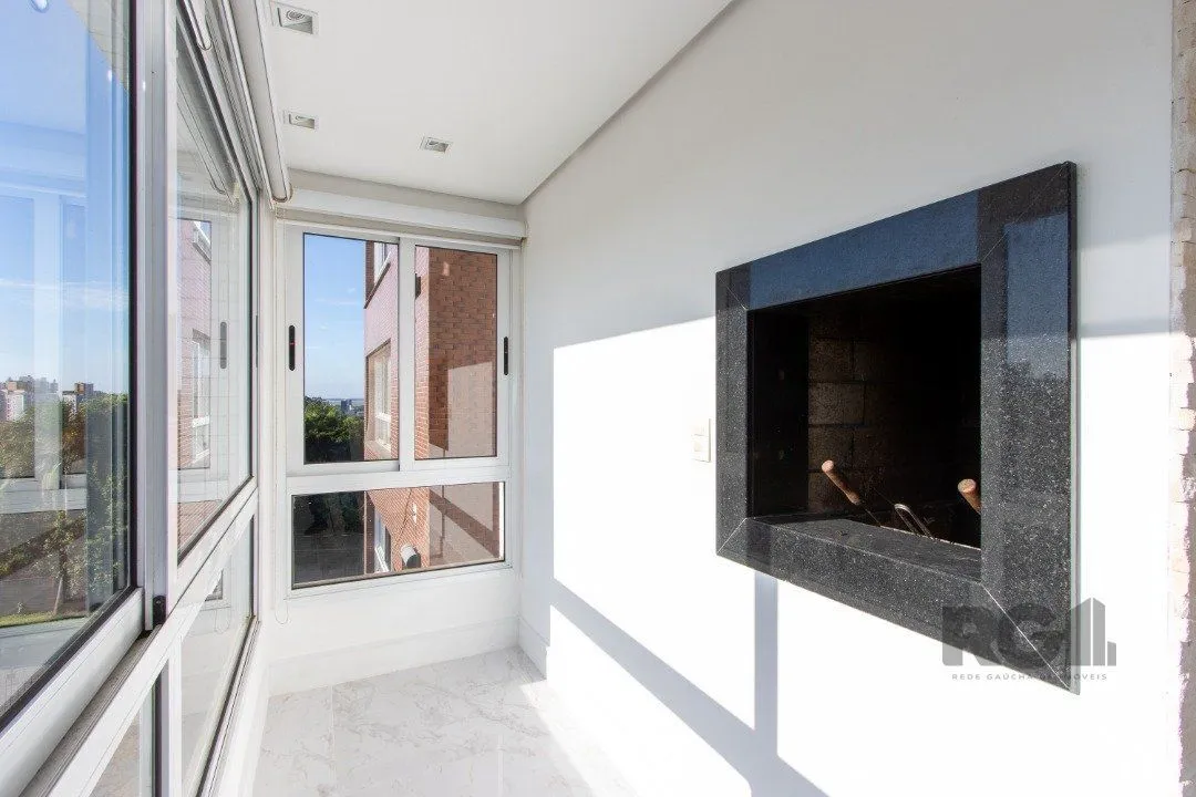 Imagem Apartamento para Venda - 102m², 3 dormitórios, sendo 2 suites, 2 vagas - Tristeza