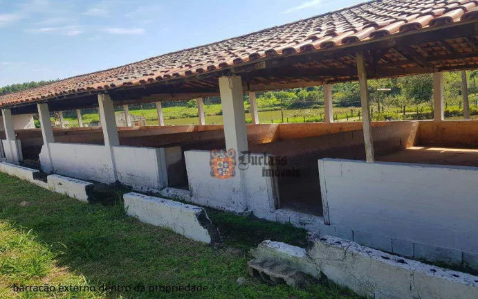 Imagem Sítio com 7 dormitórios à venda, 16600 m² por R$ 3.750.000,00 - Pedregulho - Itu/SP