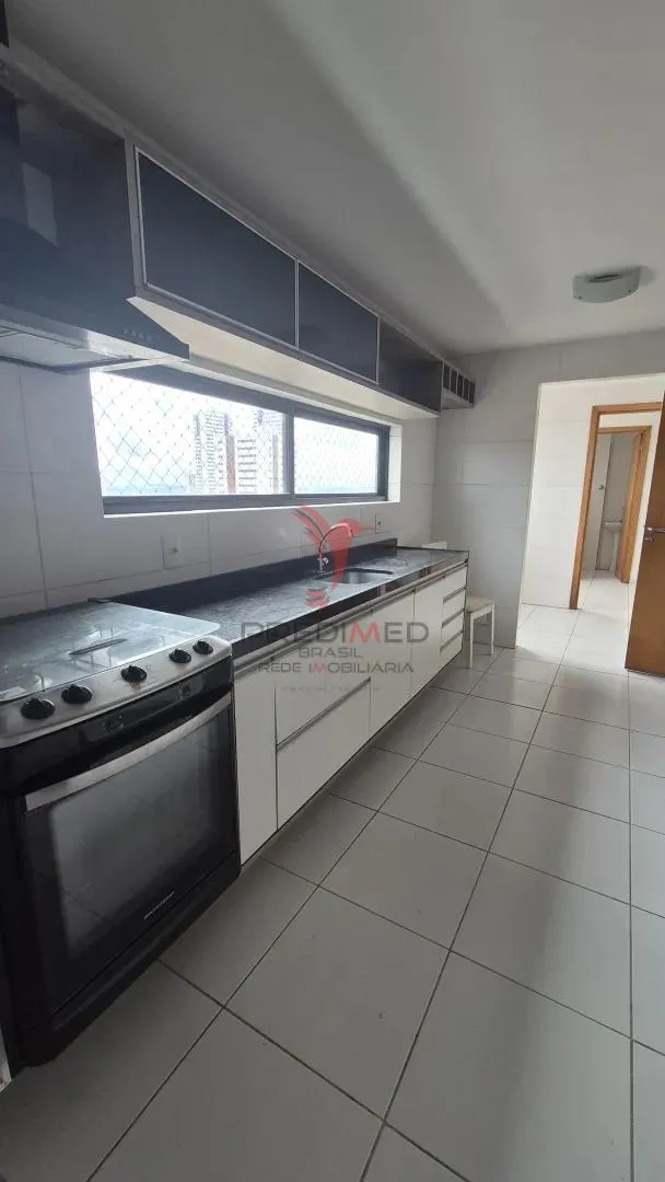 Imagem Apartamento com 3 Suites e 2 Vagas. Ventilado, vista livre andar alto. Bairro dos Estados