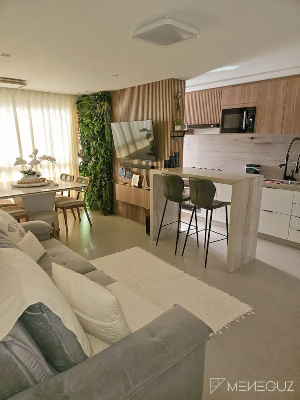 Imagem Apto 2 quartos na orla da Praia do Morro, prédio novo, lazer completo na cobertura