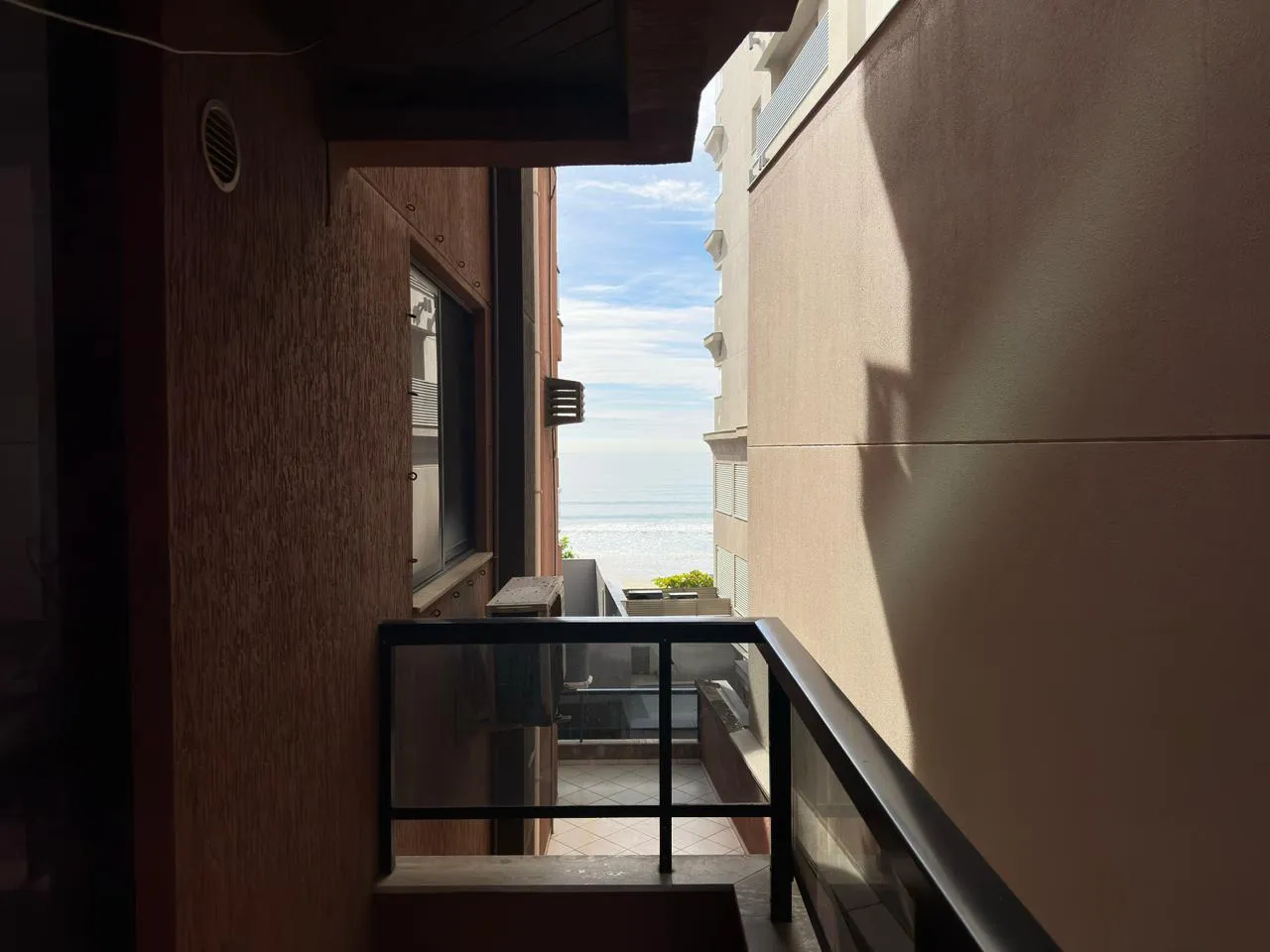 Imagem Apartamento com vista para o mar à venda com 79m2 por R$ 1.600.000,00