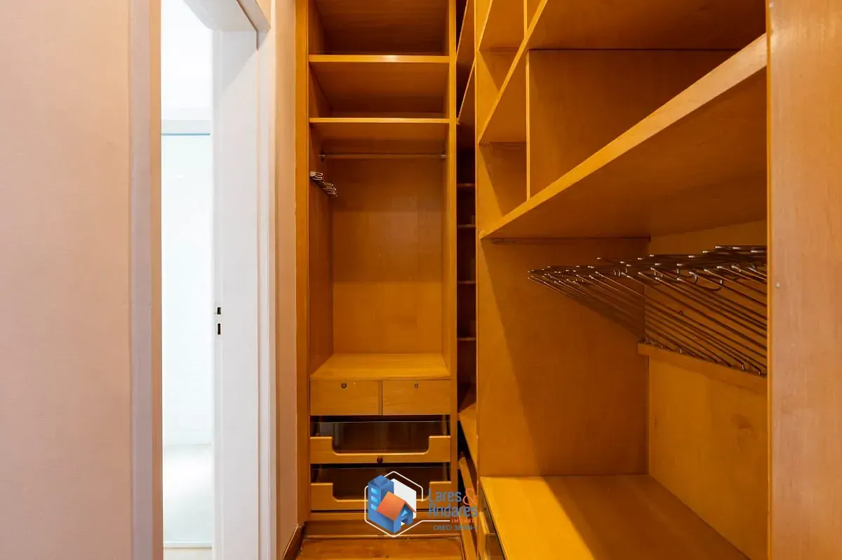 Imagem Apartamento para venda em Vila Suzana com 1 quarto, sendo 1 suíte, 78m²
