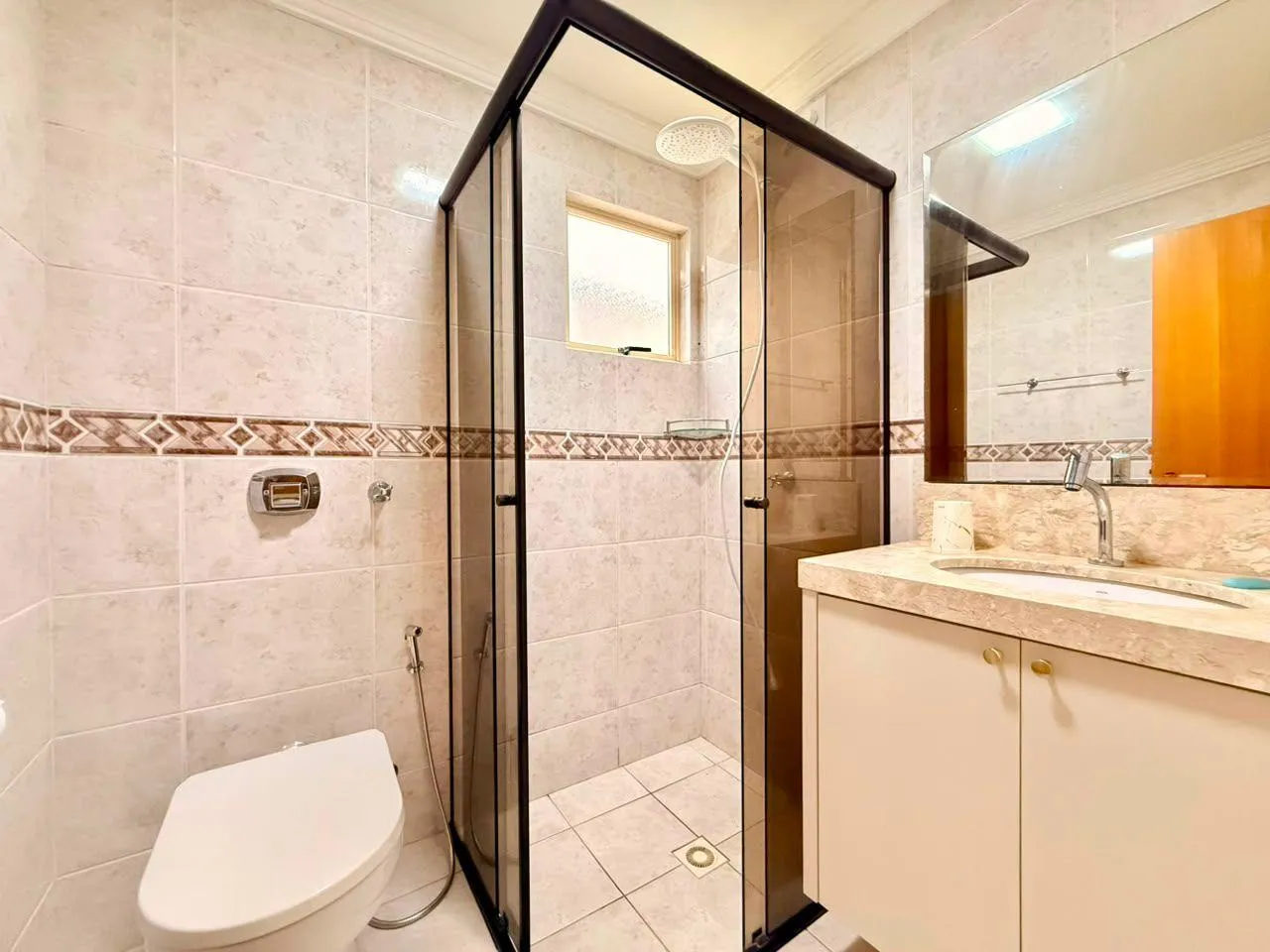 Imagem Apartamento à venda com 114m2 por R$ 1.800.000,00