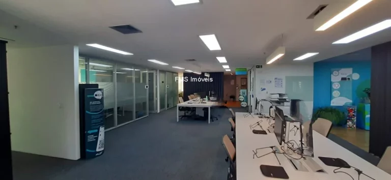 Imagem Conjunto comercial com 424m² na Vila Olímpia.