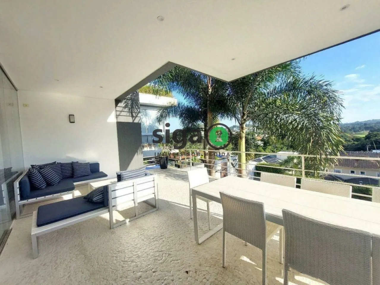 Imagem Casa em condomínio fechado na Granja Viana 4 suites 4 vagas