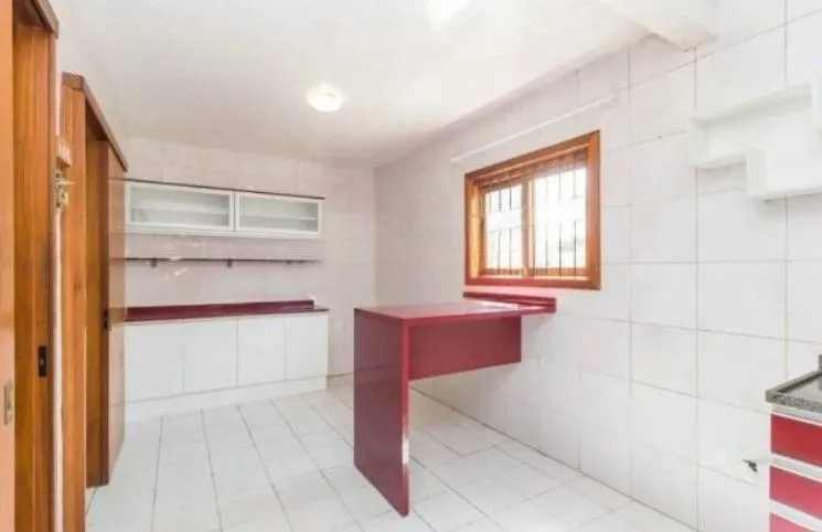 Imagem Casa/sobrado de 4 dormitórios I 1 suíte I 4 vagas I Altos Do Ipê