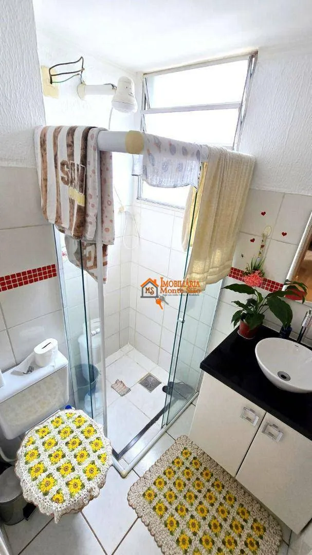 Imagem Apartamento com 2 dormitórios à venda, 47 m² por R$ 279.900,00 - Água Chata - Guarulhos/SP