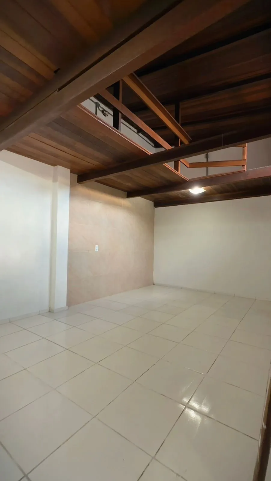 Imagem Excelente casa para venda com edicula e sotão. Entrar e morar!