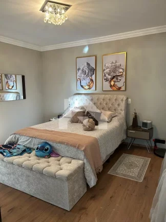 Imagem Casa de Condomínio em Morada dos Pássaros - Barueri