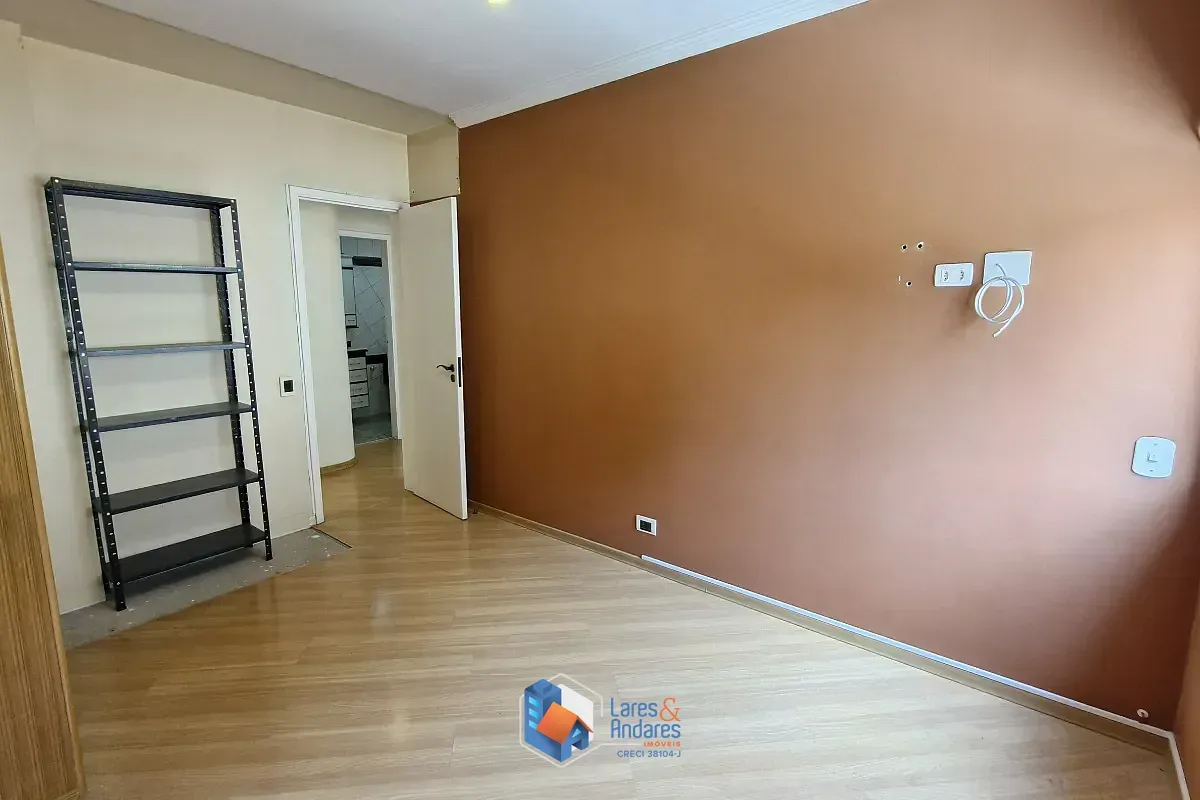 Imagem Apartamento para venda em Água Fria com 3 quartos, sendo 1 suíte, 120m²