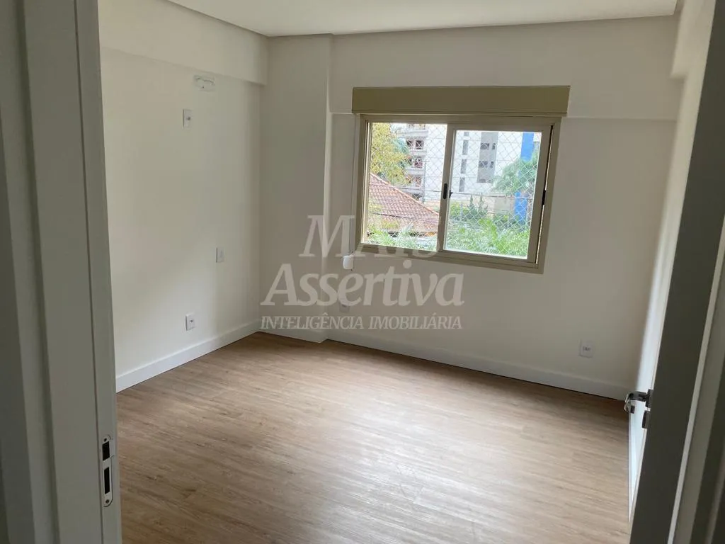 Imagem AMPLO APARTAMENTO PARA VENDA NO BAIRRO CENTRO, EM NOVO HAMBURGO-RS