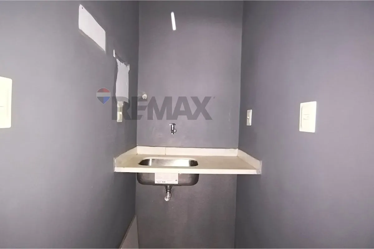 Imagem Sala com 95m² sendo 3 escritórios a venda na AV Graça aranha