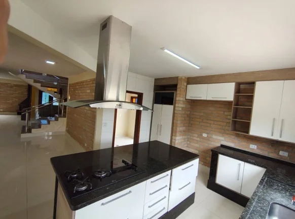 Imagem Casa com 3 dormitórios para alugar, 320 m² por R$ 6.909,00/mês - Paysage Clair - Vargem Grande Paulista/SP