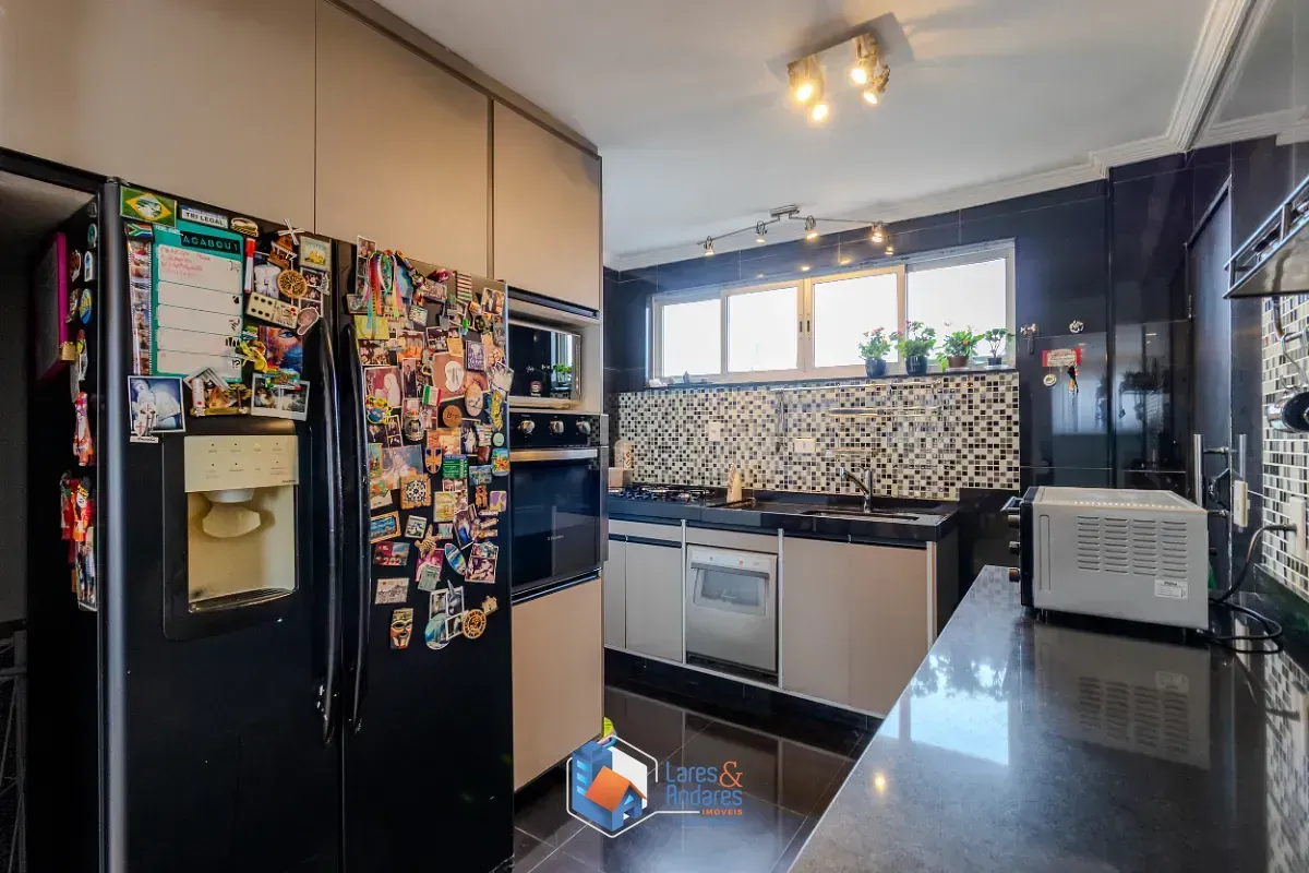 Imagem Cobertura para venda em Moema com 3 quartos, sendo 2 suítes, 140m²