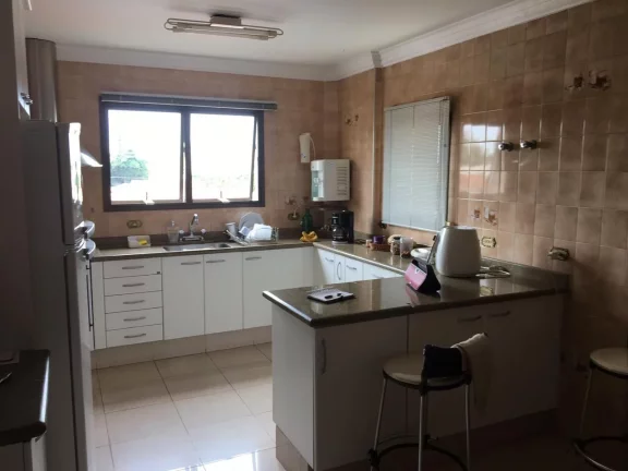Imagem Excelente apartamento para locação ou venda, 3 dormitórios sendo 1 suíte com closet, sala 3 ambi...