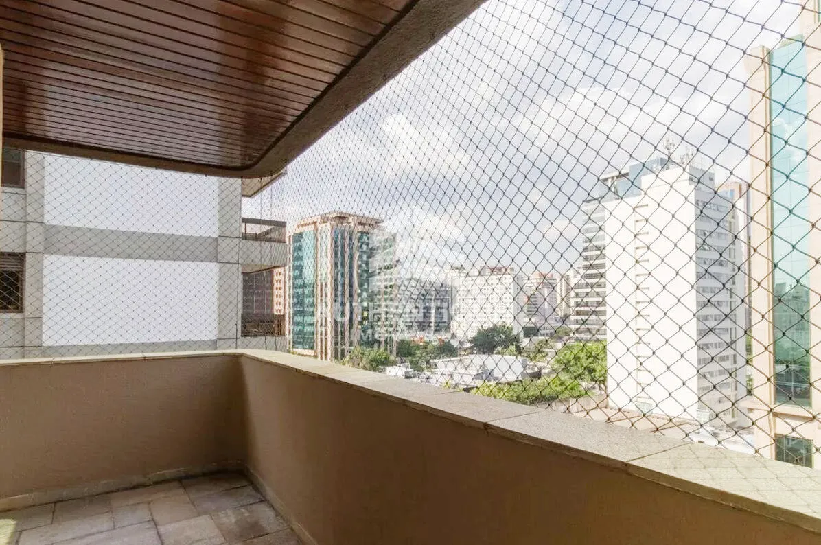 Imagem ROYAL PALACE ITAIM BIBI - Apartamento no coração do bairro Itaim Bibi à venda!