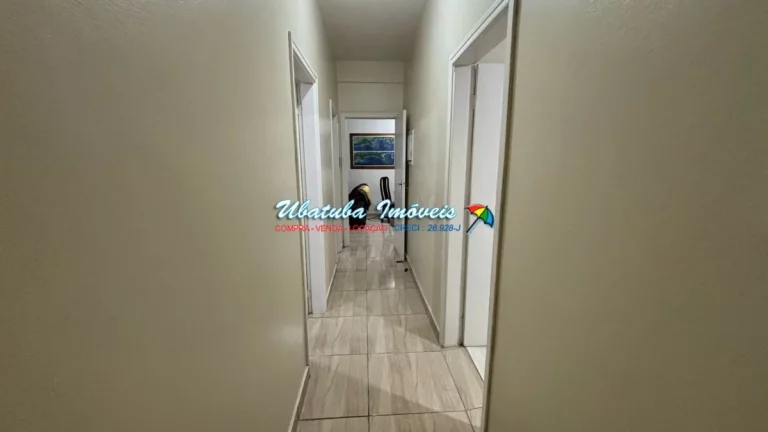 Imagem Apartamento com 03 dormitórios em prédio frente ao mar no Centro