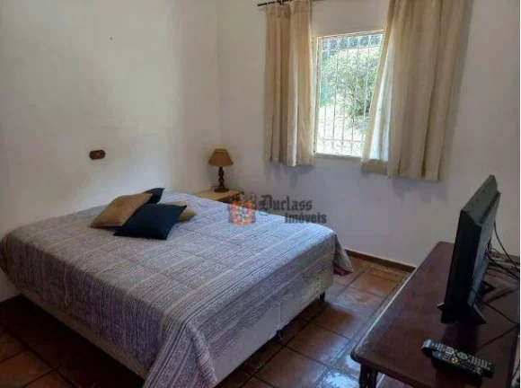 Imagem Chácara com 4 dormitórios à venda, 2695 m² por R$ 1.375.000,00 - Bairro dos Pintos - Itatiba/SP