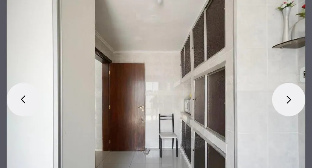 Imagem Casa à venda em São Paulo-SP, Canindé: 5 quartos, 2 banheiros, 2 vagas, 230m²! Confira já!