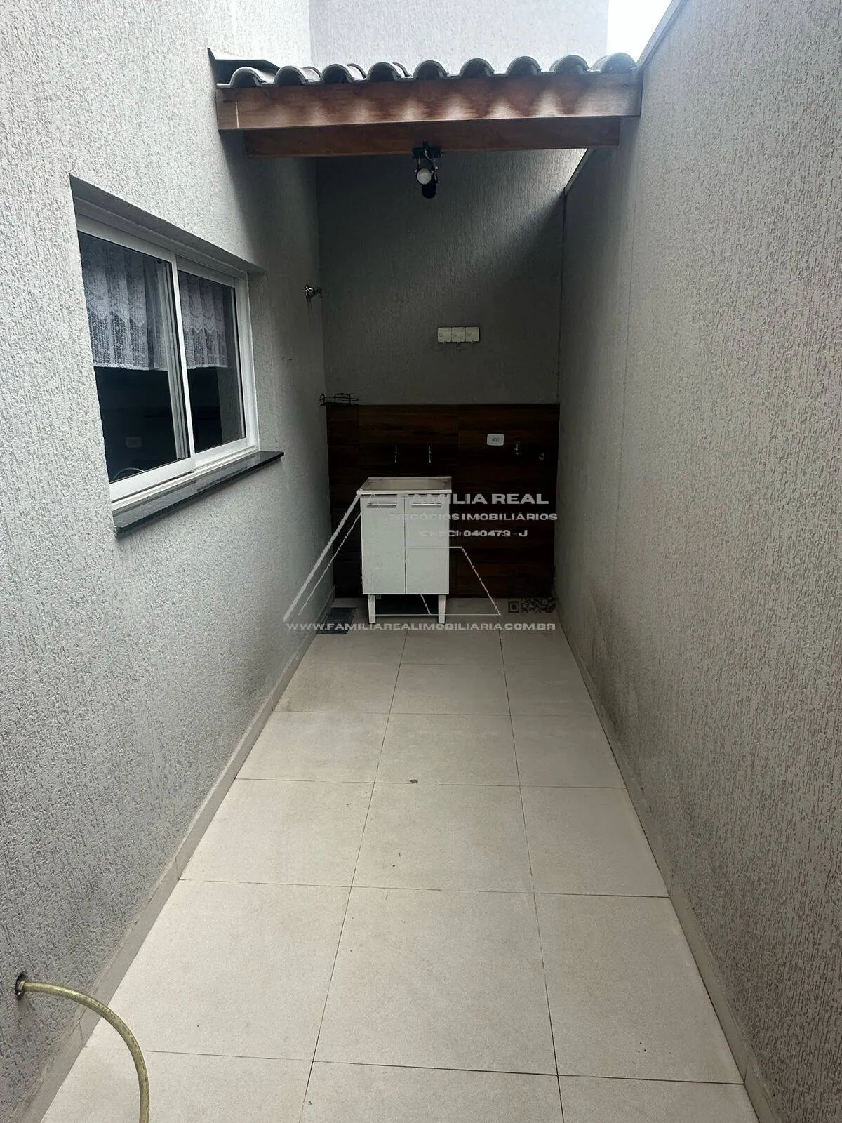Imagem Sobrado Residencial, à Venda, no Parque Sevilha, na Vila Prudente, com 03 Dormitórios, sendo 01 Suítes, com 04 Vagas de Garagem