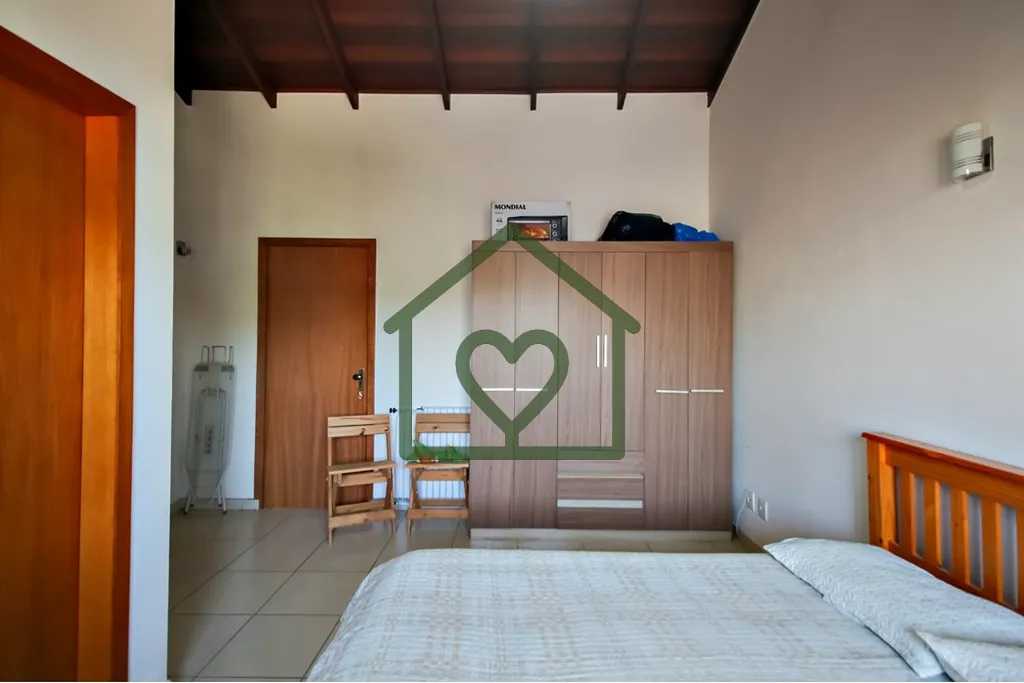 Imagem Exclusividade e Sofisticação: Este sobrado de 3 suítes e terraço com vista para o guaíba está ...