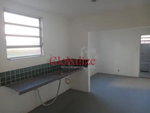 Imagem SOBRADO 3 DORMITÓRIOS BEM LOCALIZADO, VILA BELMIRO EM SANTOS R$ 680,000.00