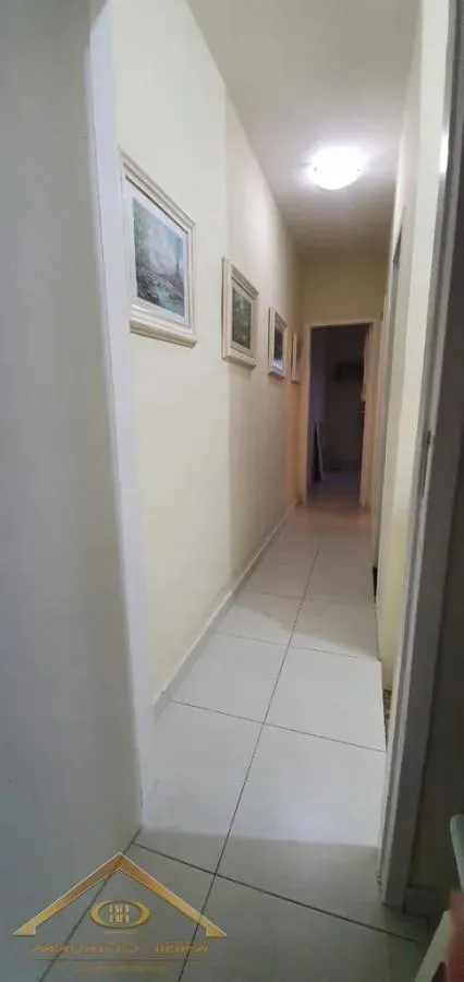 Imagem Casa em Condomínio para Venda em Cabo Frio / RJ no bairro Parque Burle