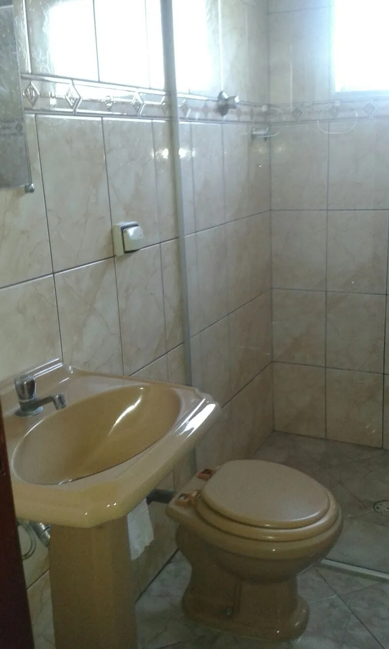 Foto do imóvel Casa à venda 3 Quartos, 1 Suite, 1 Vaga, 250M², Residencial Mombaça, Pindamonhangaba - SP