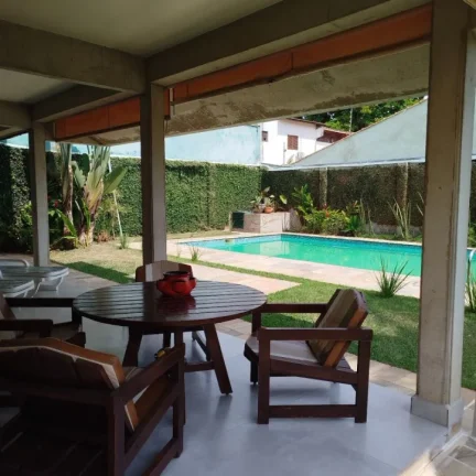 Imagem Casa Sobrado, 3 dormitórios ( 3 suítes), 4 vagas, piscina, Jacareí.