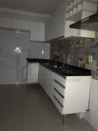 Imagem CASAL IMÓVEIS VENDE CASA RESIDENCIAL VERSALLES 3 SUÍTES + 2 VGS