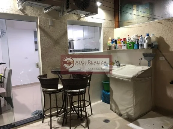 Imagem Sobrado à Venda em Pedreira-SP, 2 Suítes, 94m² por R$485mil