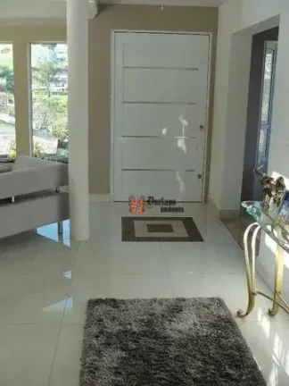 Imagem Sobrado com 3 dormitórios à venda, 326 m² por R$ 2.290.000,00 - Condomínio Jardim das Palmeiras - Bragança Paulista/SP