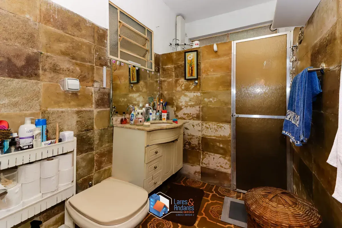 Imagem Casa para venda em Vila Mangalot com 2 quartos, sendo 1 suíte, 250m²