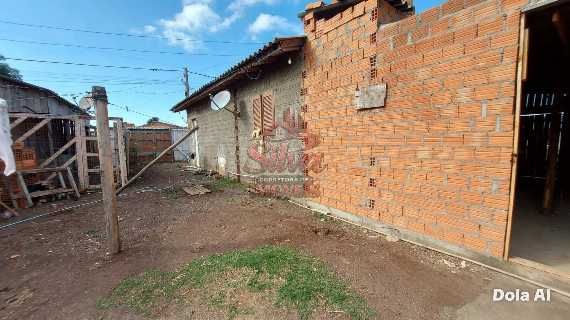 Imagem T761 | Casa de esquina 2 dormitórios com suíte em Albatroz