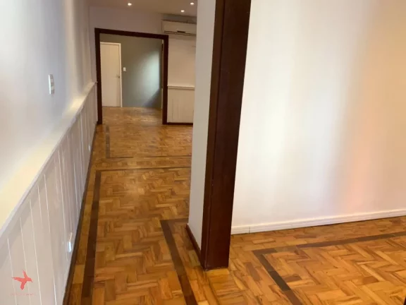 Imagem Casa comercial para locação em São Paulo-SP, bairro Pinheiros: 2 quartos, 2 salas, 2 banheiros, 1 vaga, 110m. Confira!
